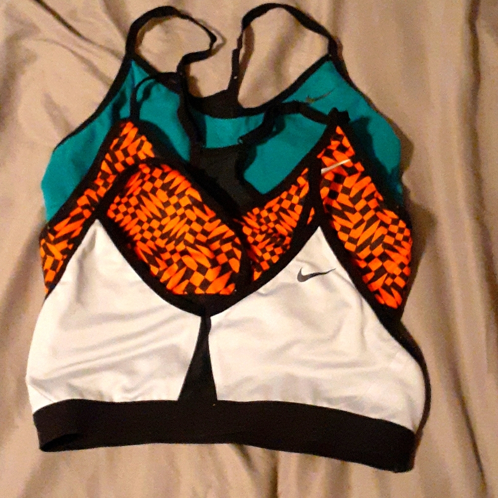 Nike workout sports bras